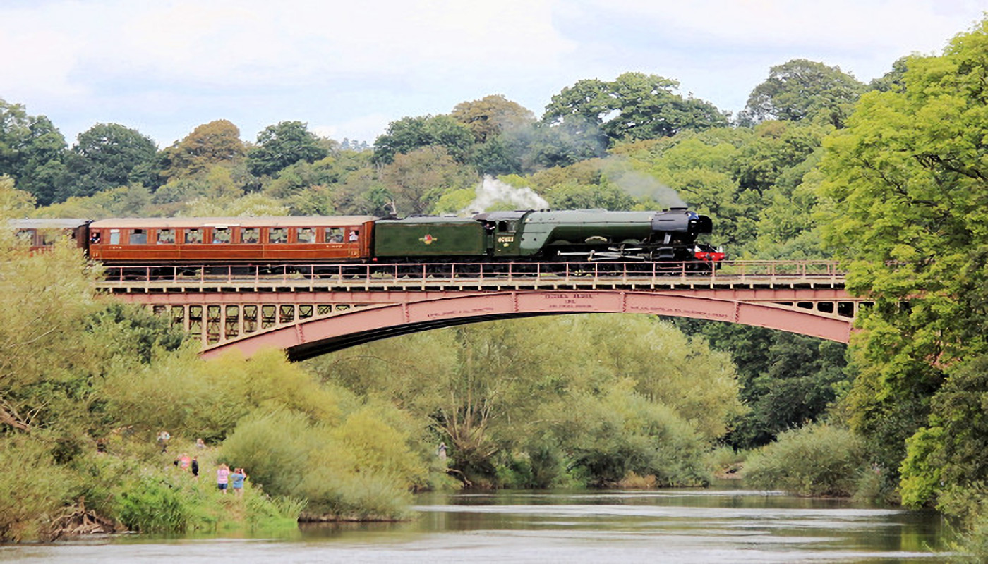 The Flying Scotsman crossing Victoria Bridge at Arley in 2025